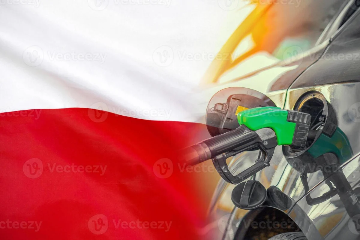 Варшава обмисля да ограничи отново цените на горивата, съобщи Доналд Туск на 27 юли