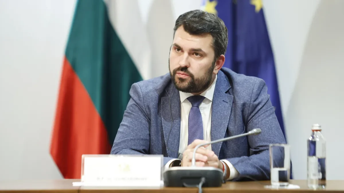 Министърът на външните работи Георг Георгиев е разговарял с посланиците