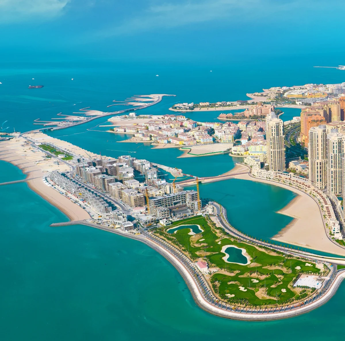 Новата туристическа атракция на Доха: климатизирана „гора“ на остров Геван