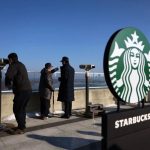 Starbucks отваря кафене с изглед към Северна Корея