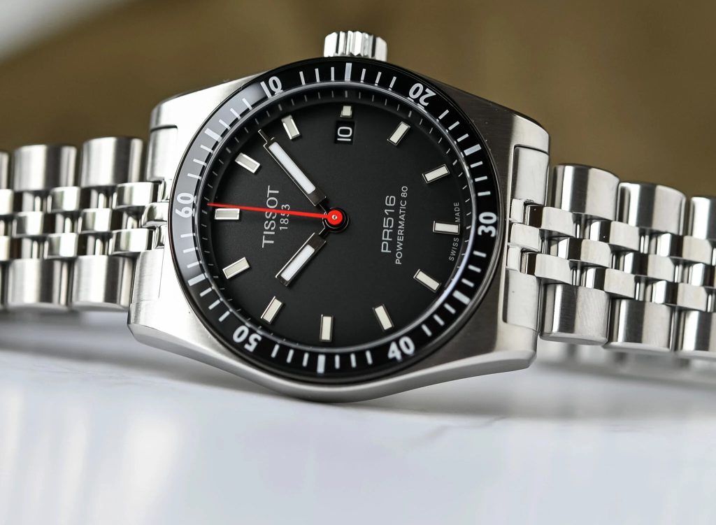 Tissot представя новия часовник PR516 Powermatic 80