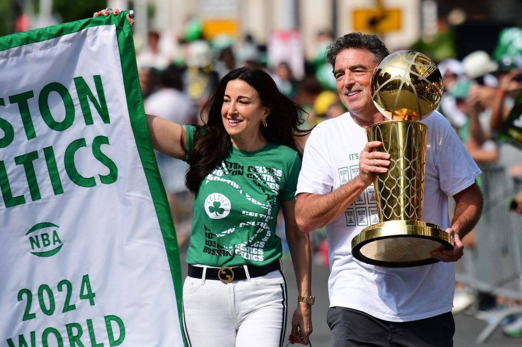 Джеф Безос планира да купи Boston Celtics за 6 млрд. долара