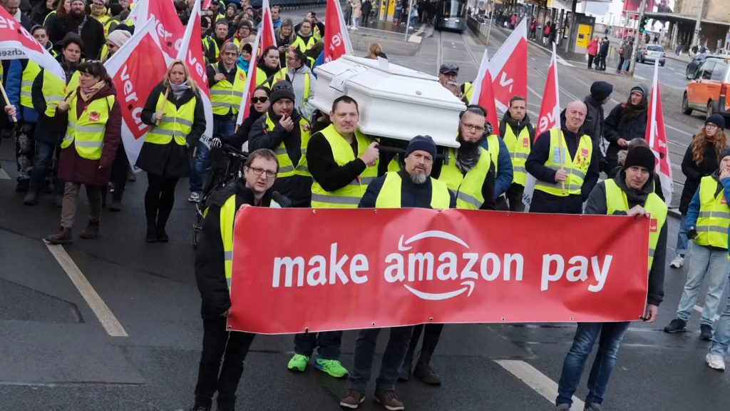 Работниците на Amazon в над 20 държави планират стачка между Черния петък и Кибер понеделникa