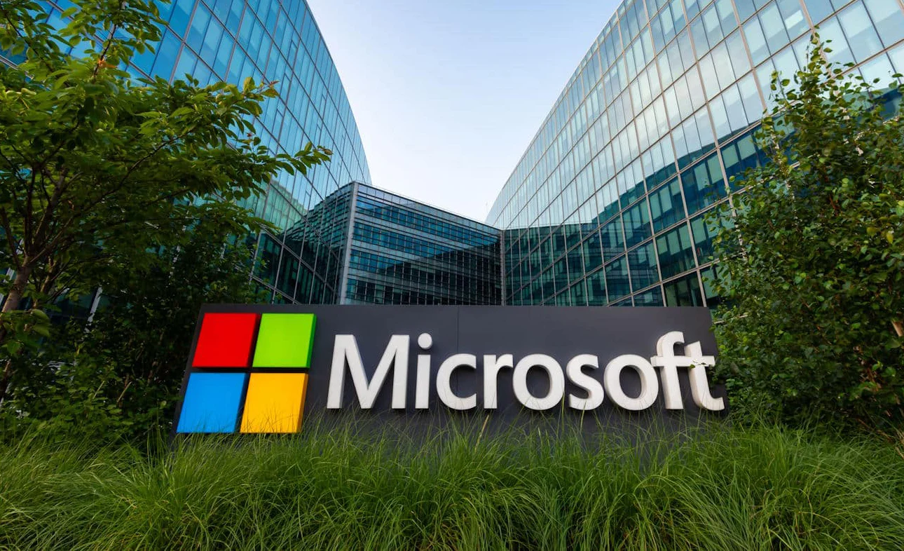 Microsoft на прага на антитръстово разследване от Федералната търговска комисия