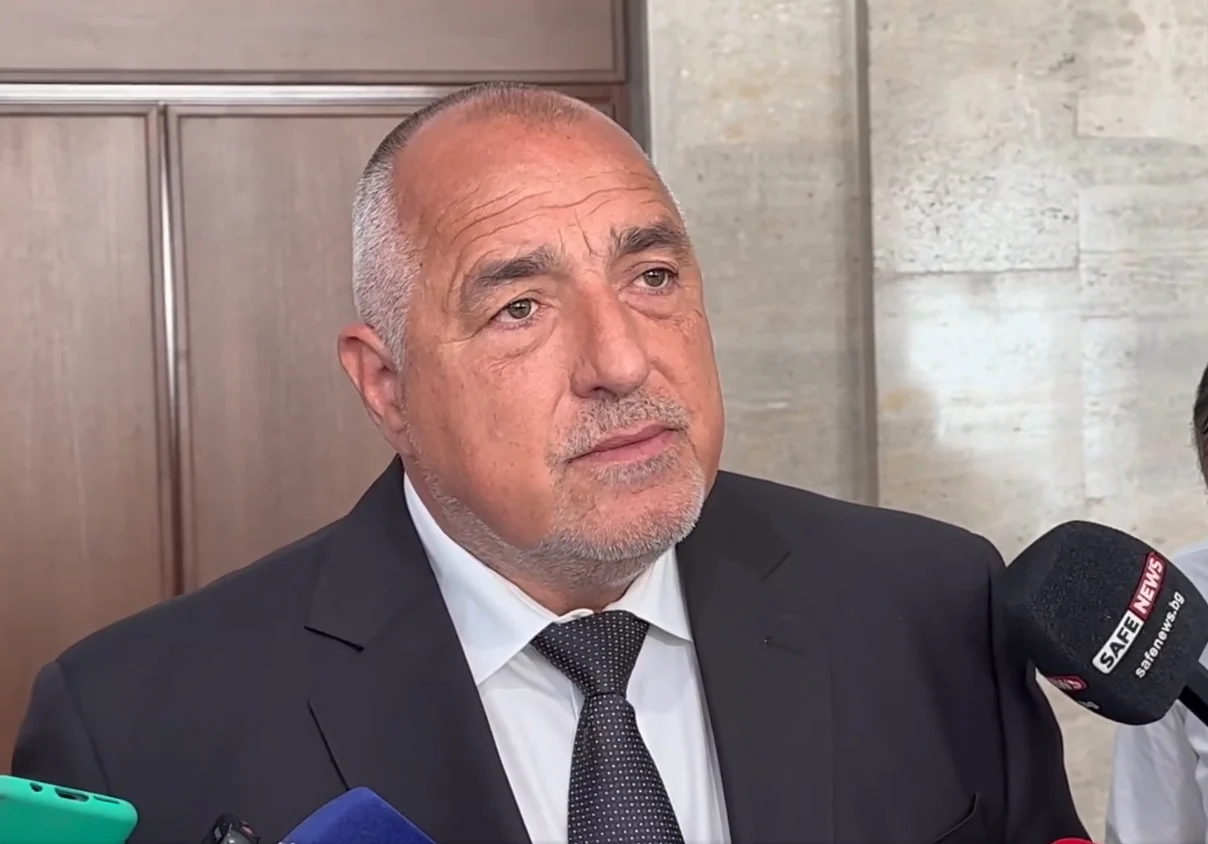 ГЕРБ иска от президента Румен Радев още време за преговори за първия мандат