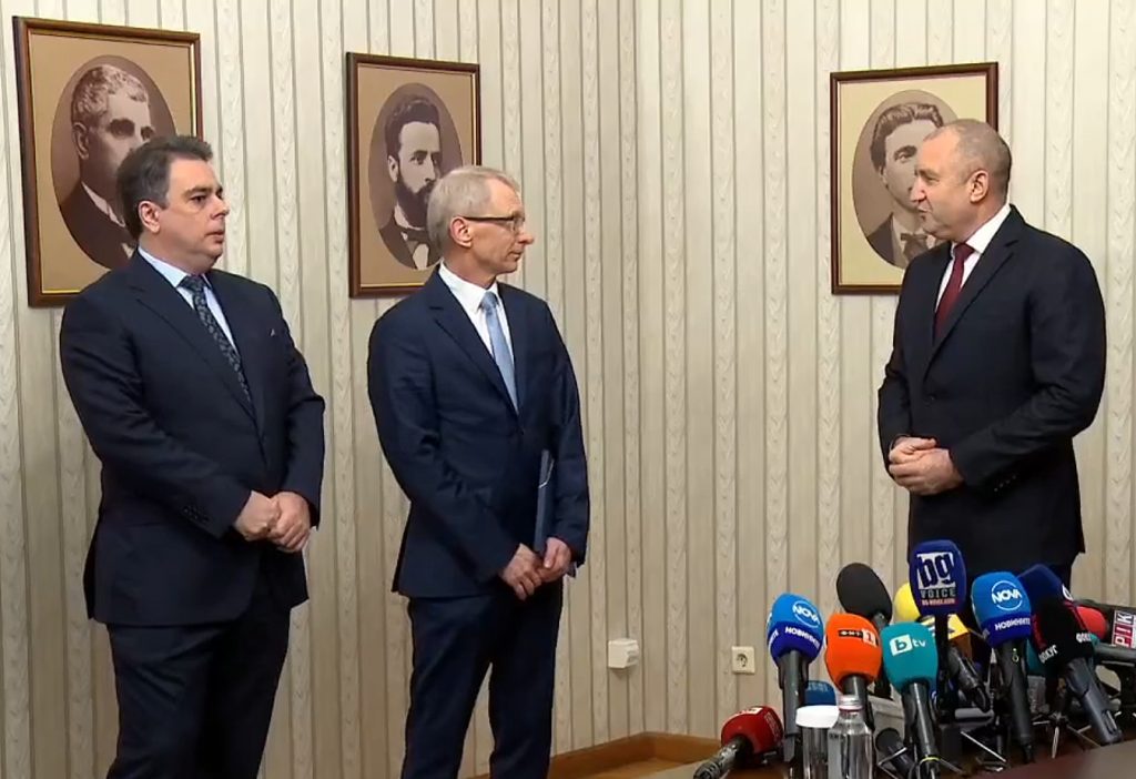 Румен Радев