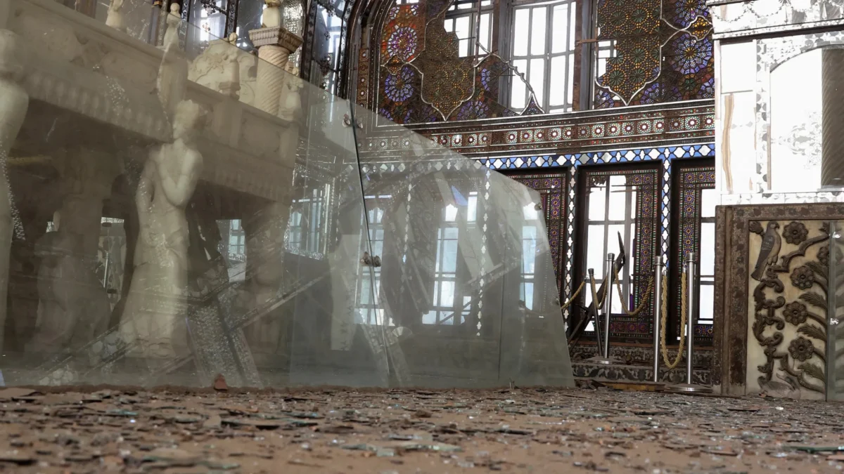 golestan dvorecz udar