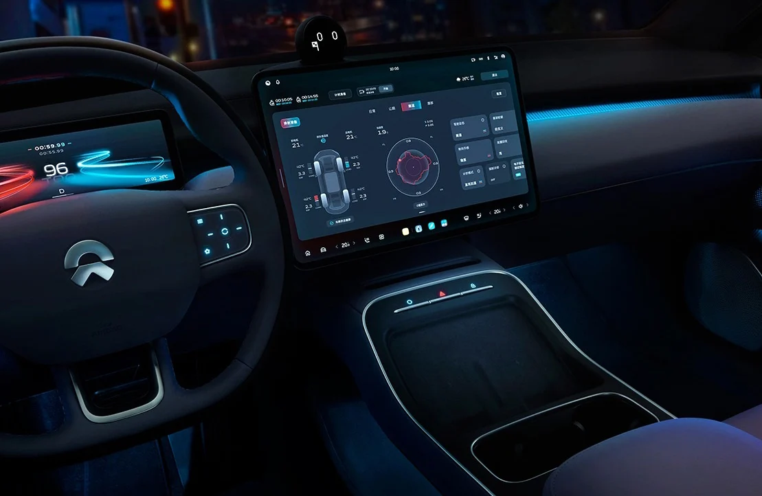 Директните конкуренти Nio и Zeekr с обща зарядна мрежа в Китай