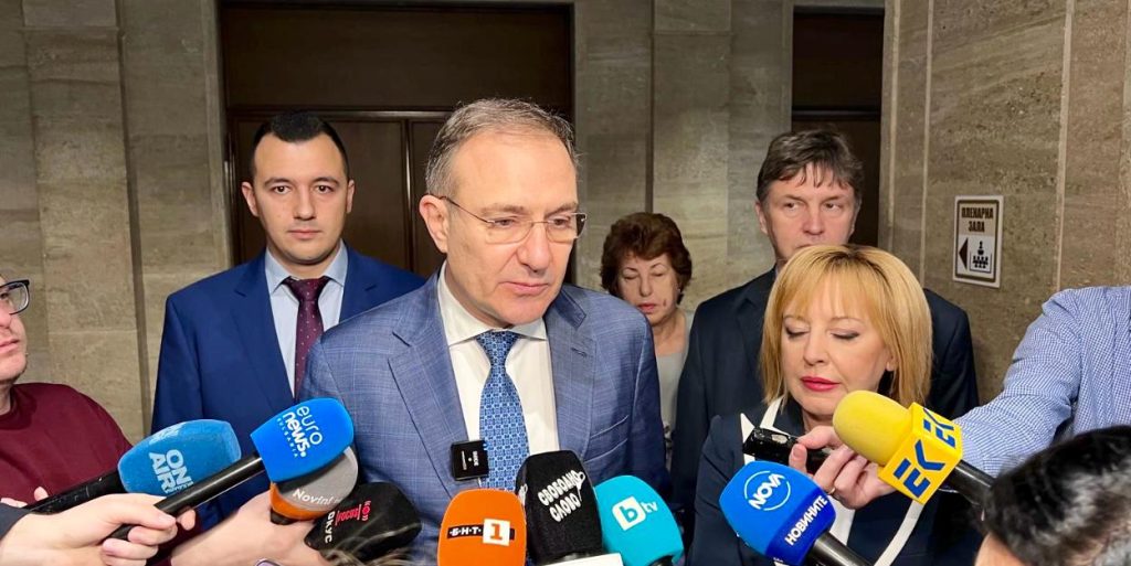 Броят на работниците от трети страни в България ще надхвърли 50 000 до края на годината 2 Броят на работниците от трети страни в България ще надхвърли 50 000 до края на годината