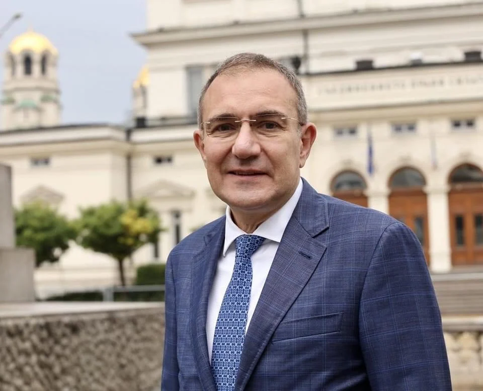 Все още БСП няма кандидат за еврокомисар