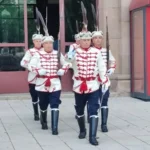 караул