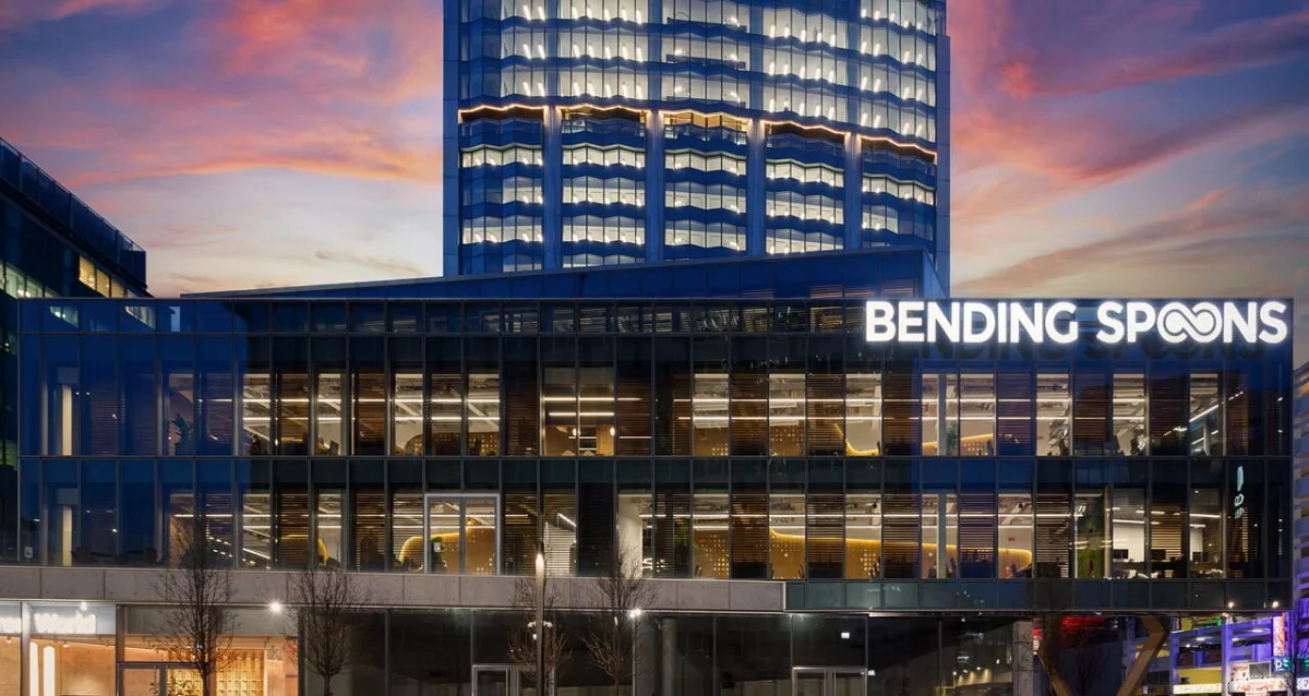 Bending Spoons купува американския онлайн доставчик AOL за 1.5 млрд. долара