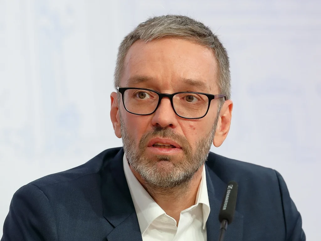 Хербърт Кикъл Herbert Kickl