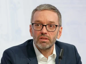 Хербърт Кикъл Herbert Kickl