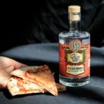 Дестилерията Industrious Spirit в Роуд Айлънд създаде водка с вкус на пица