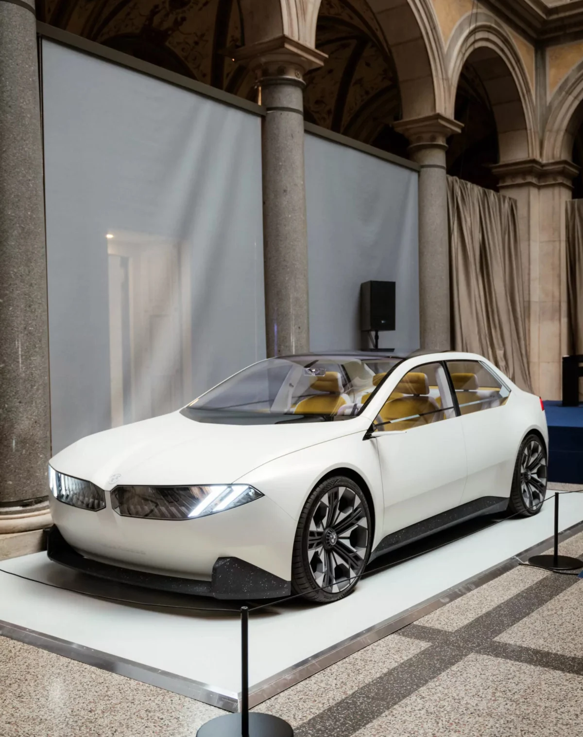 BMW започва радикална трансформация на дизайна на всичките си модели коли