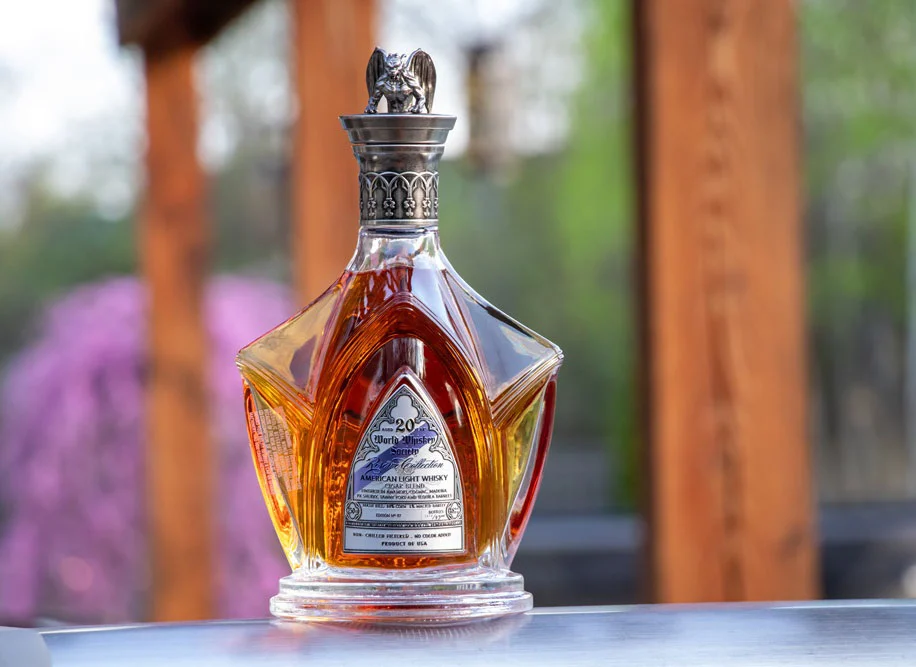 Световното уиски общество представя 20-годишно уиски Cigar Blend Gothic Edition