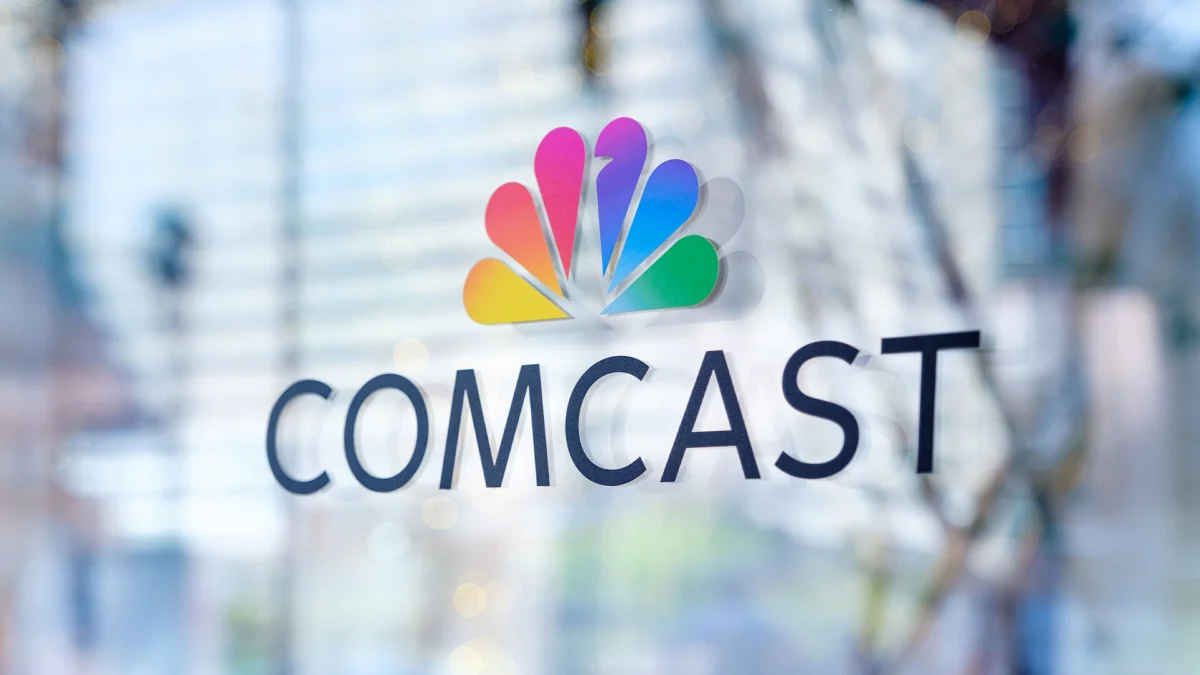 Netflix и Comcast подготвят оферта за закупуване на Warner Bros. Discovery