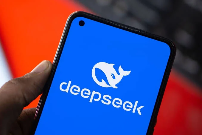 DeepSeek представи нова AI методология, която надминава съществуващите модели