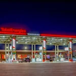 TotalEnergies продава 50% от слънчевите си проекти в Северна Америка на KKR за 1 млрд. долара