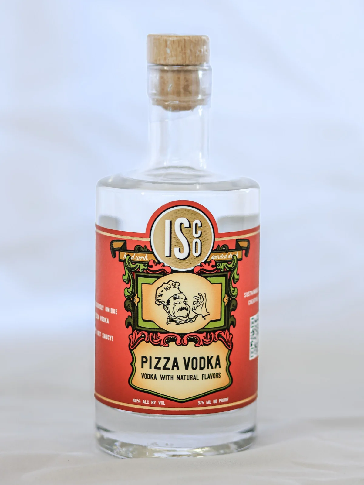 Дестилерията Industrious Spirit в Роуд Айлънд създаде водка с вкус на пица