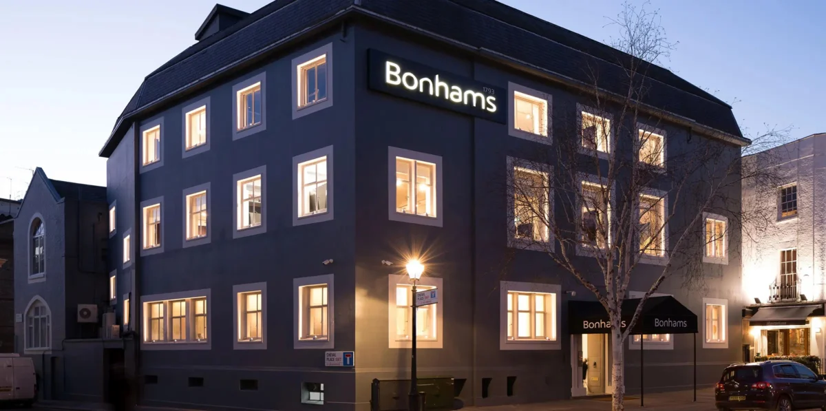 Аукционната къща Bonhams бе продадена на Pemberton Asset Management