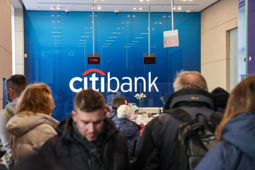 Citigroup Ситигруп обяви че очаква да отчете загуба след облагането