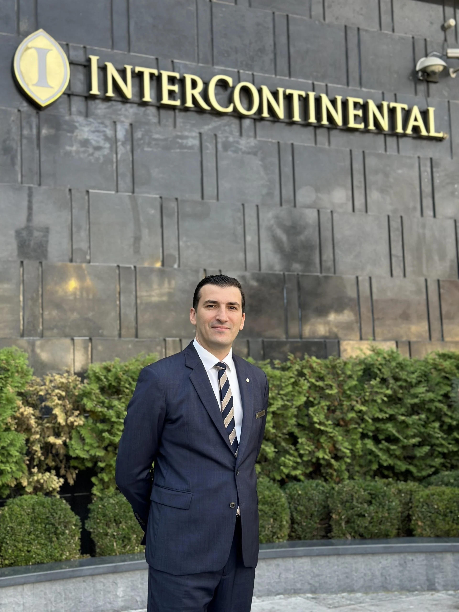 Абубак Ену, InterContinental Sofia