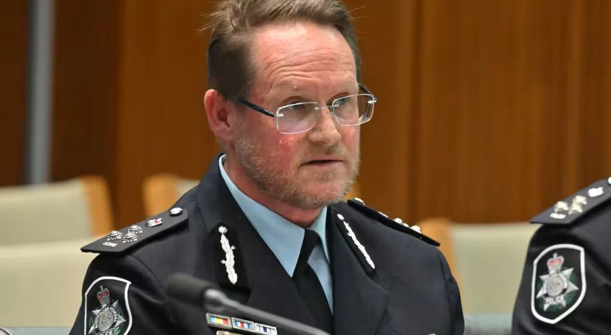 Стивън Нът от австралийската полиция