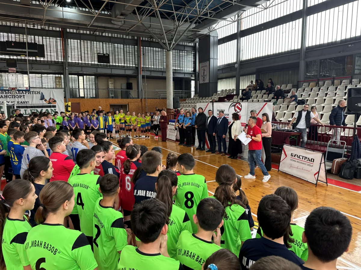 Русе посрещна „Малки великани“ със спортни емоции и ново признание