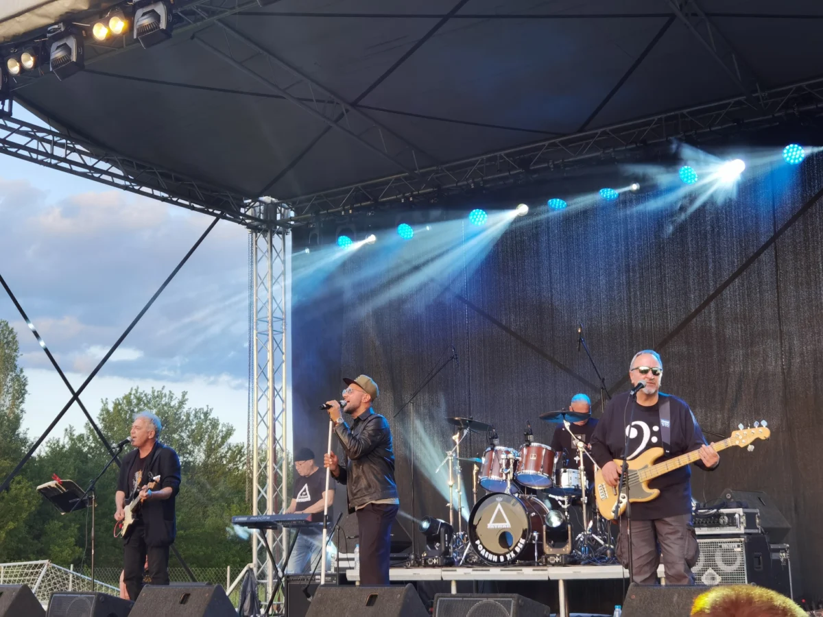 img 20250503 200207 resized 20250504 095422093