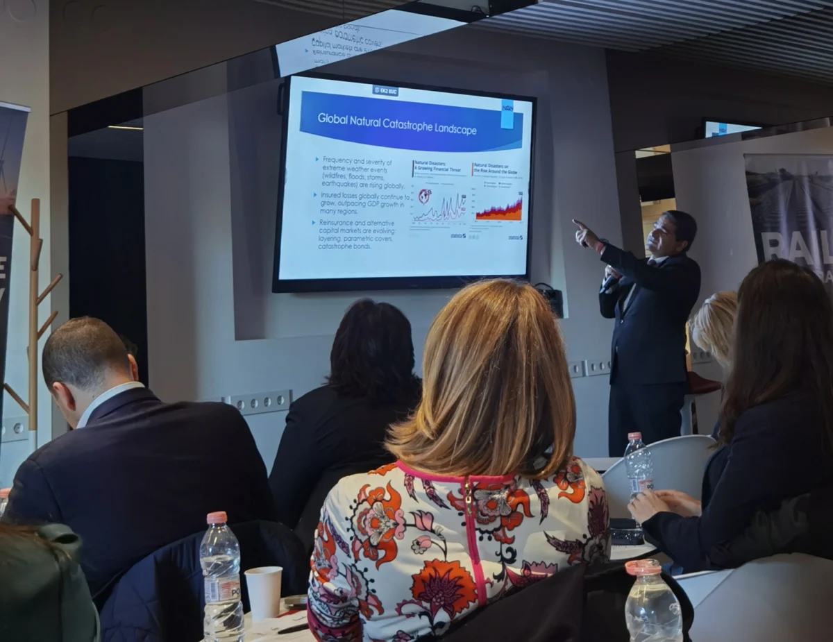 Лауренциу Шербан от Daria Broker представи румънския модел за справяне