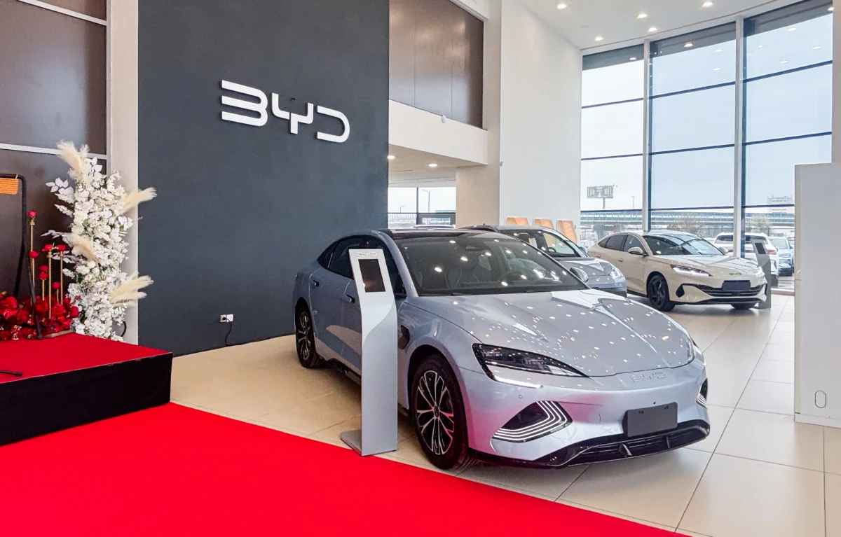 Официалният дилър на BYD отваря втори шоурум на марката във Варна