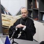 отец Дионисий