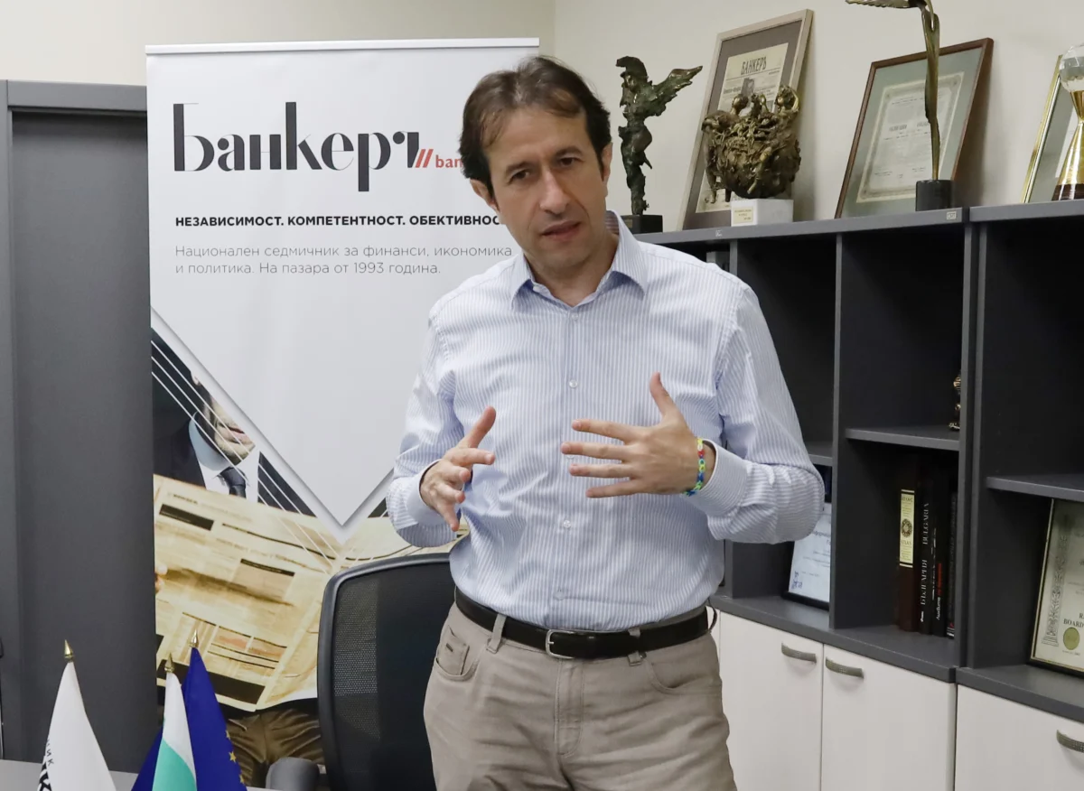 Корман Исмаилов: Политическото дълголетие на Радев зависи от отношението му към Пеевски (част 1)