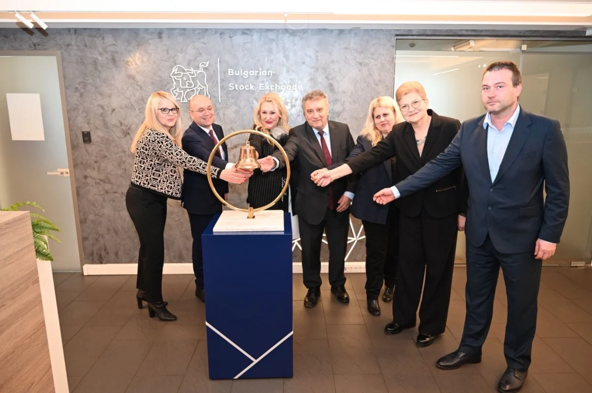 Дългосрочно партньорство между Българската фондова борса и икономическите училища