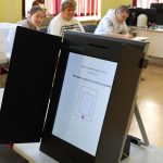 В страната е преустановено гласуването с 46 машини