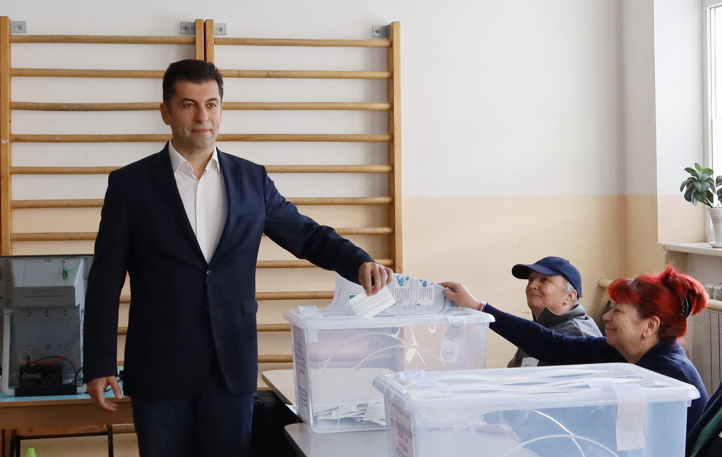 За Кирил Петков единствената работеща формула е кабинет с равноотдалечен премиер