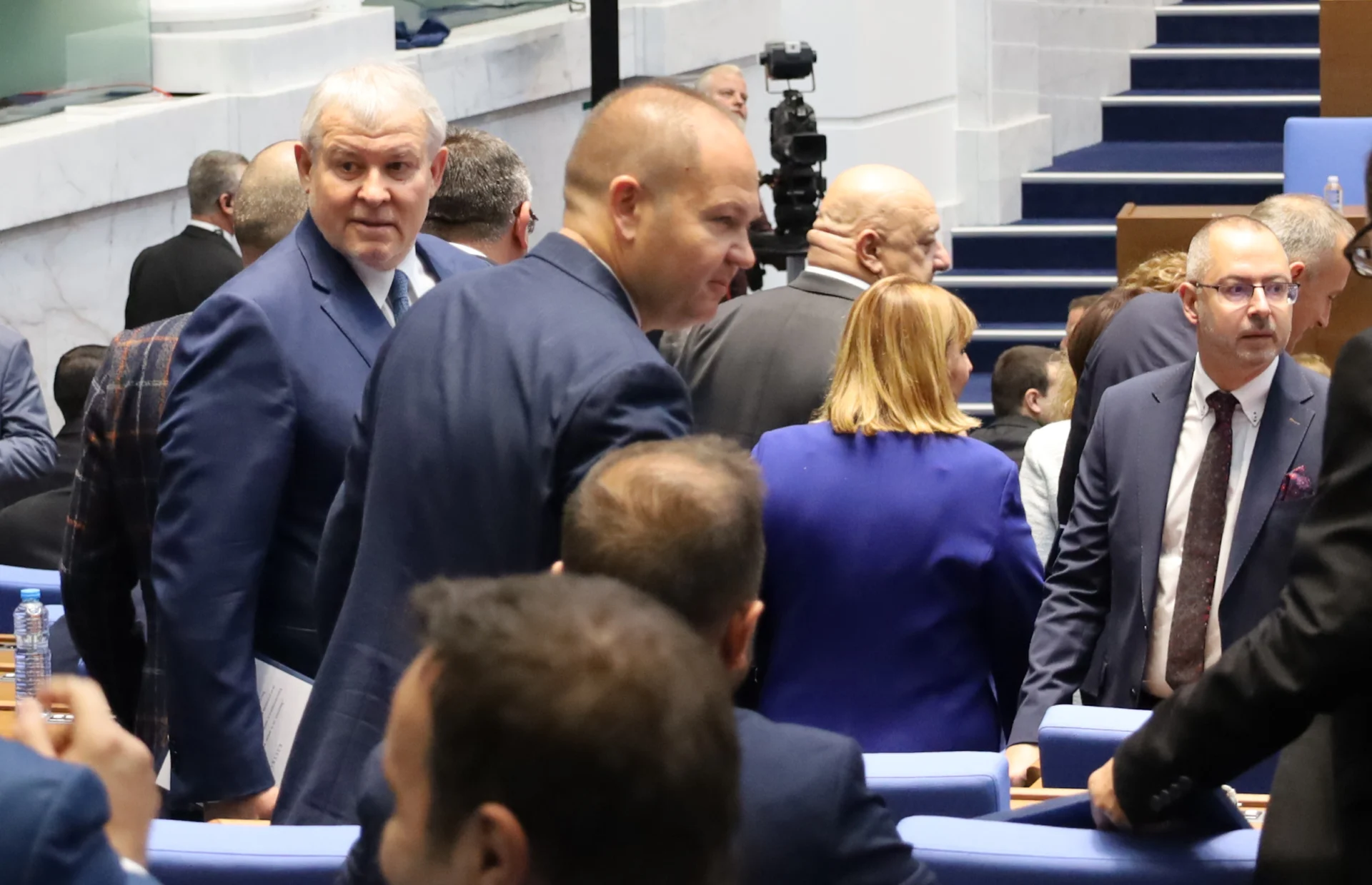 Депутатите ще направят нов опит да изберат председател на 51-ото Народно събрание