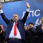 Пеевски побърза пръв да извади ДПС от АЛДЕ