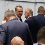 Депутатите обсъждат създаването на временна комисия за разпространението на райски газ и наркотични вещества