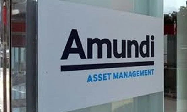 Начало 6 UniCredit планира да изтегли всичките пари, управлявани от Amundi, до средата на 2027-а