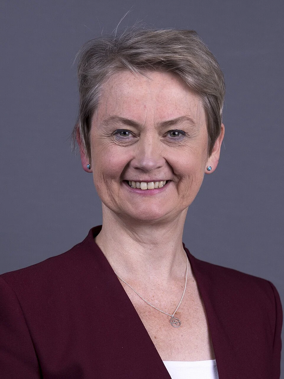 ivet kupar yvette cooper official cabinet portrait september 2025