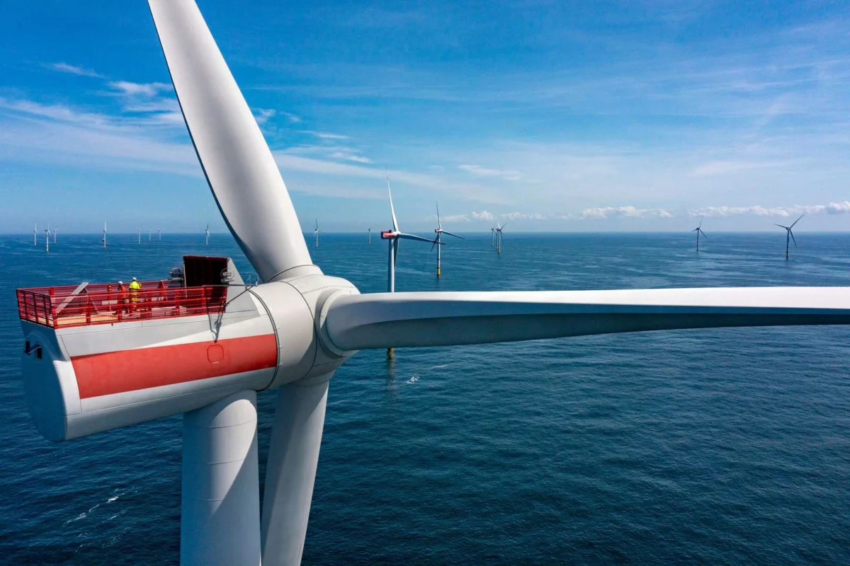 Ørsted продава 50% от най-големия офшорен вятърен парк на Apollo за 6.5 млрд. долара