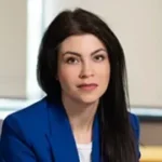 Камелия Минева Председател на Управителния съвет и Изпълнителен директор