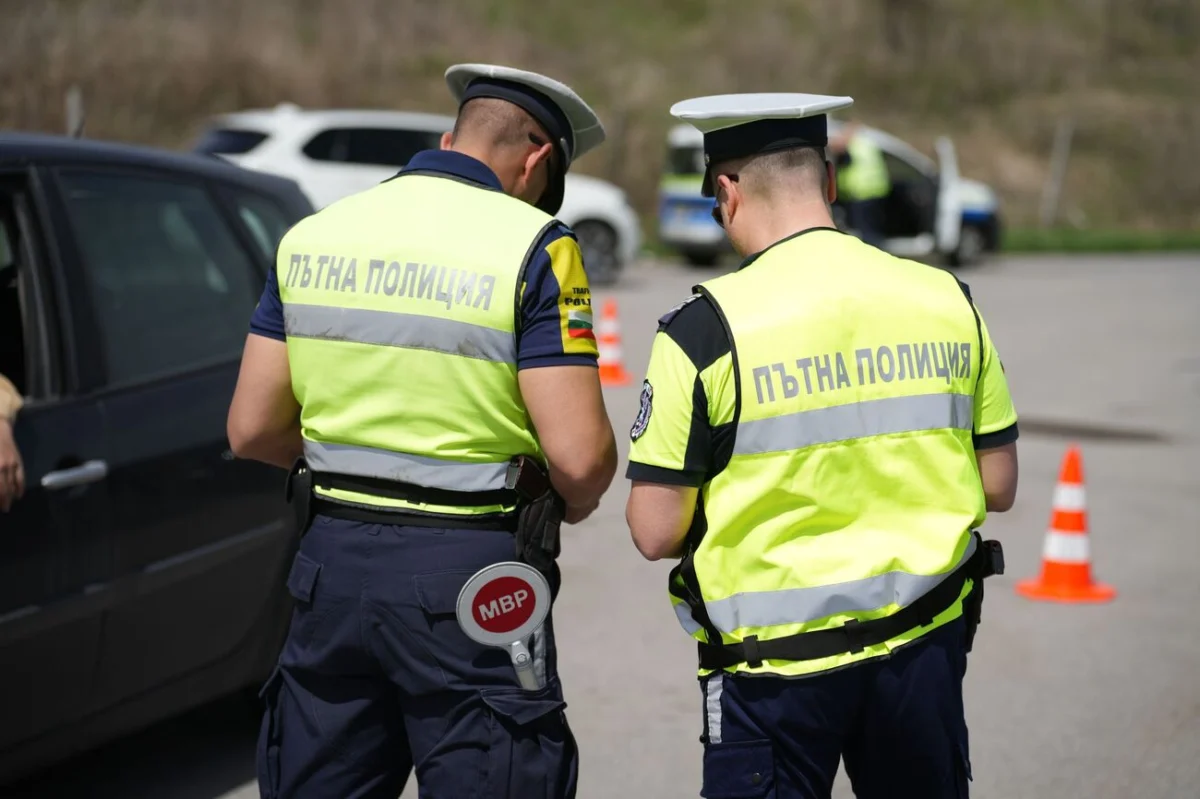 Засечени са 12 водачи, шофирали след употреба на алкохол и наркотици