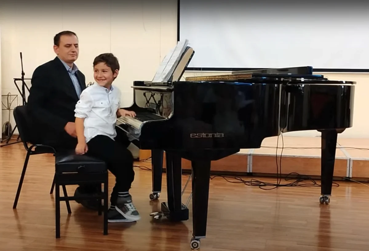 Защо децата имат нужда от музикално образование