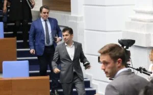 Кирил Петков