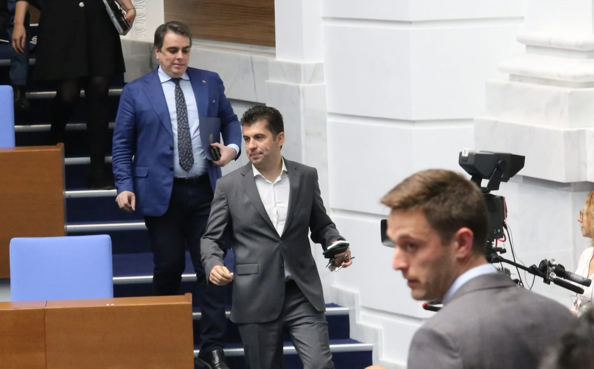 Кирил Петков