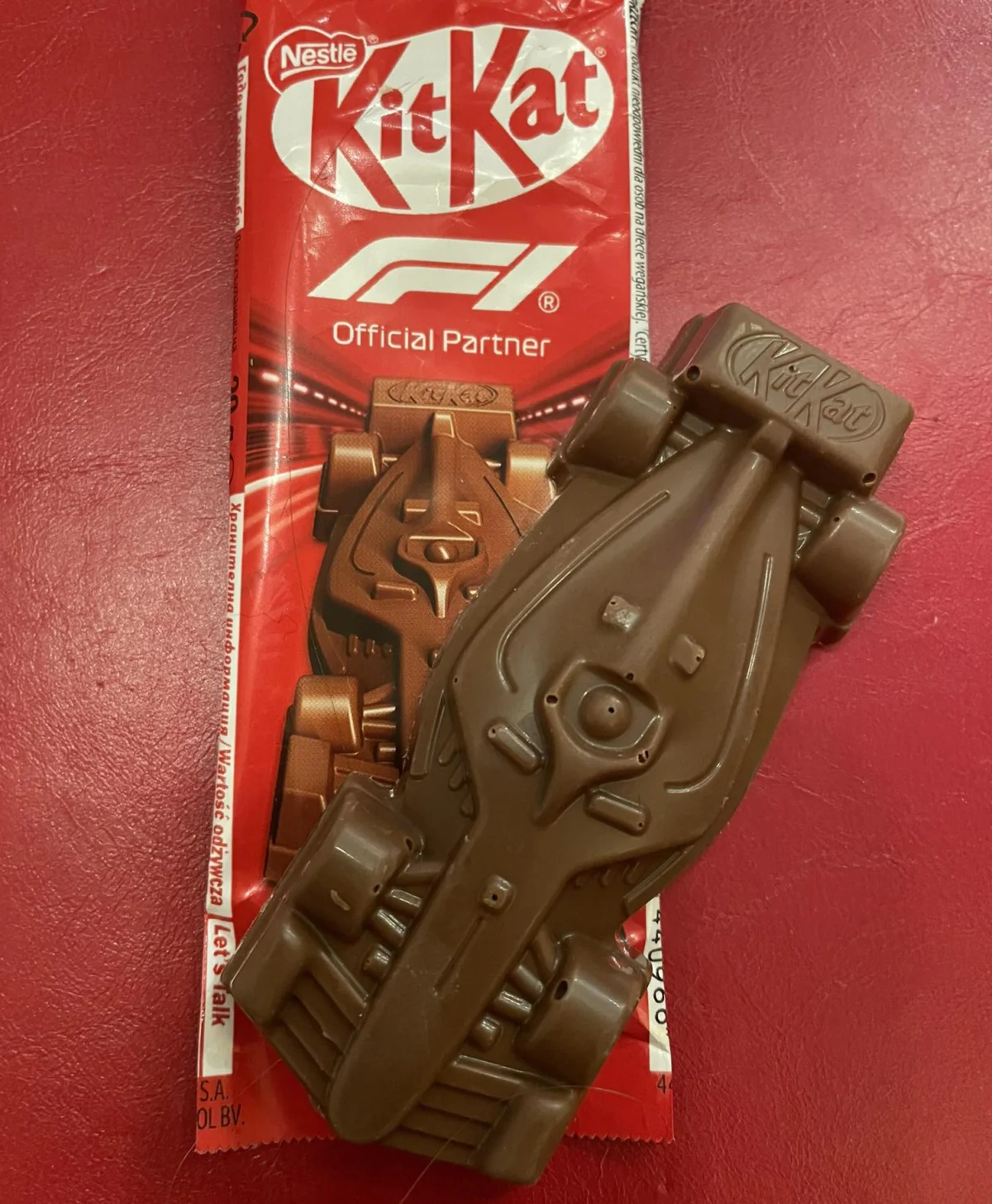  Кражба на голяма пратка KitKat 